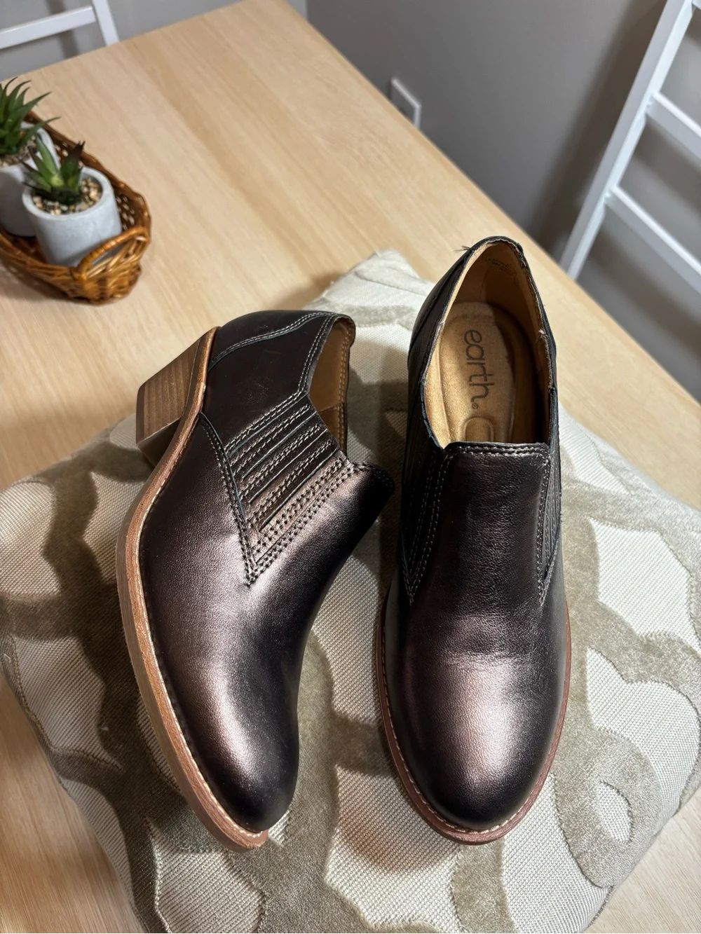 Earth Origins Metallic Brown Over-the-Knee Chelsea Boots